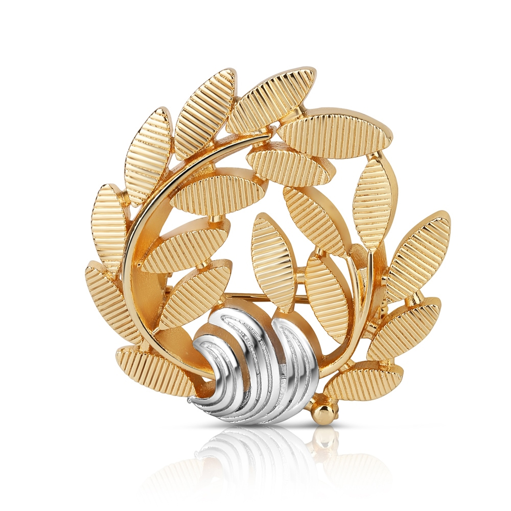 Newbridge Gold Silver Plated Leaf Brooch Newbridge Silverware Fallers.ie Fallers Jewellers Galway